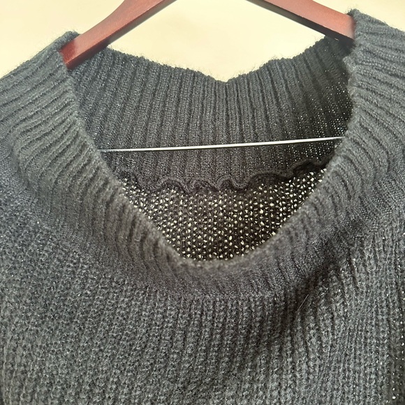 Women’s Black Light Knit Sweater - Picture 3 of 4